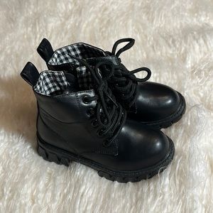 NBW Black combat boots, size 9.5 toddler